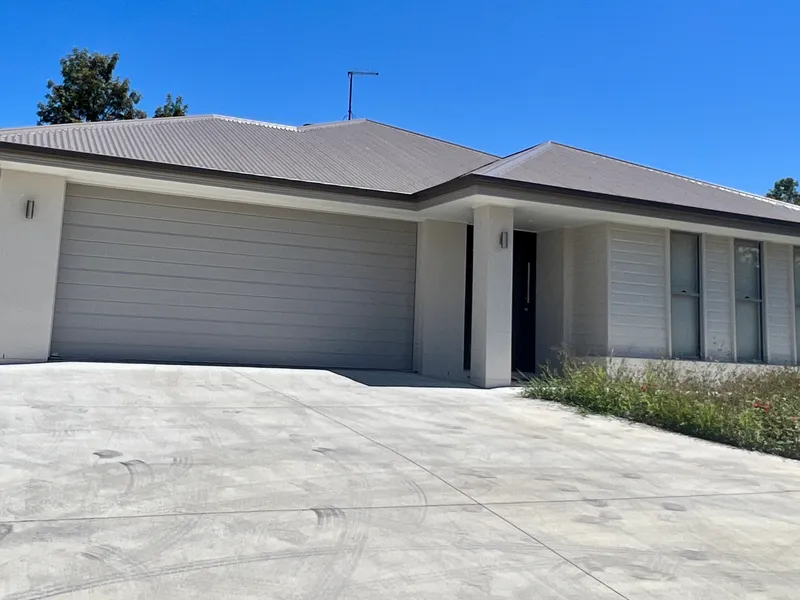 Set back off the road - quiet street