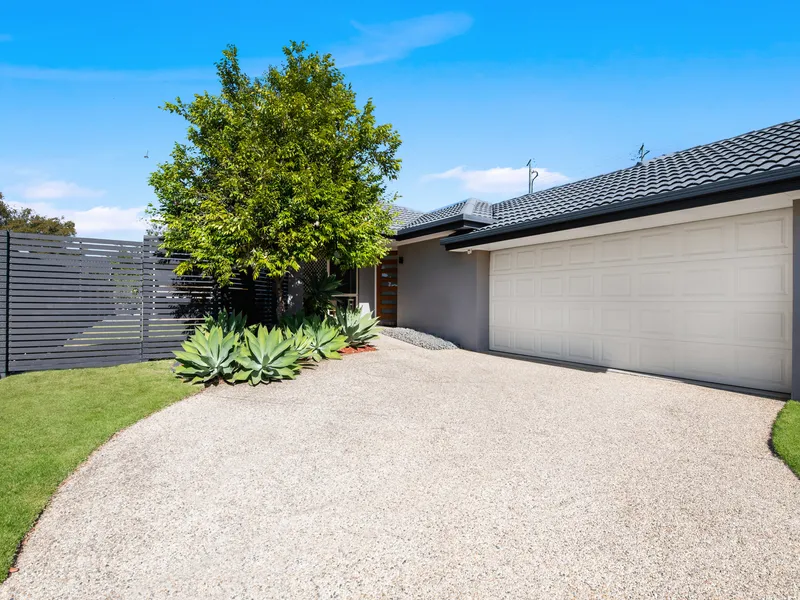 Immaculate & energy-efficient lowset