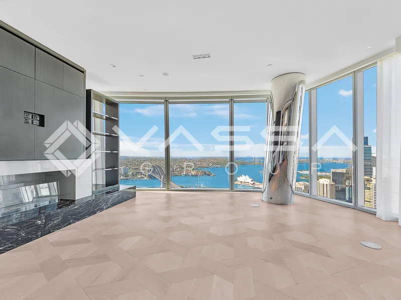 World-class 3-bedroom residence with spectacular views and 6-star resort amenities