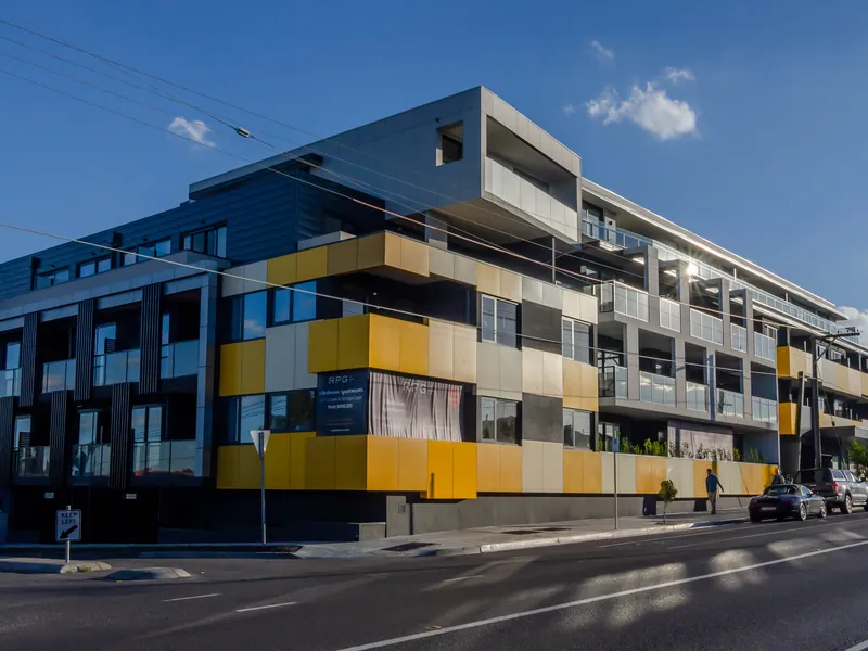 THE CORNWALL - CHIC AND MODERN RETREAT