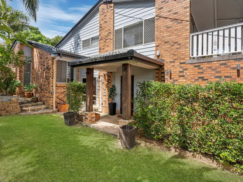 Family Home with Dual Living Option