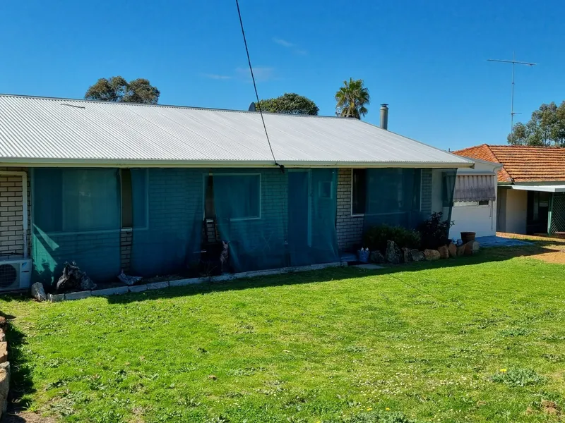 Comfortable 4 bedroom home