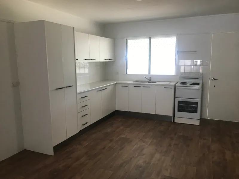 Duplex Unit in Superbly Quiet Location