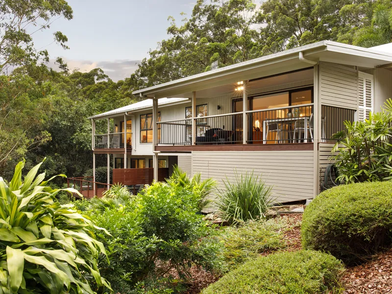 BEAUTIFULLY PRESENTED, DUAL LIVING, SO CLOSE TO NOOSA