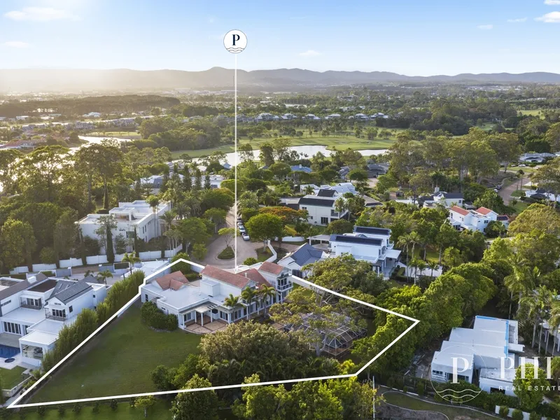 THE UNIQUE PRESTIGE PROPERTY OF 2 VISIONS