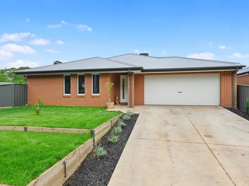 Immaculate BV Home - Only 2 Years Old!