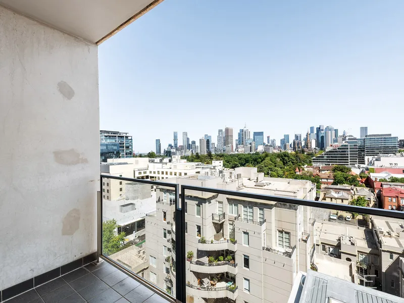 Top Floor, Top Views, Surely Top of Your List! 