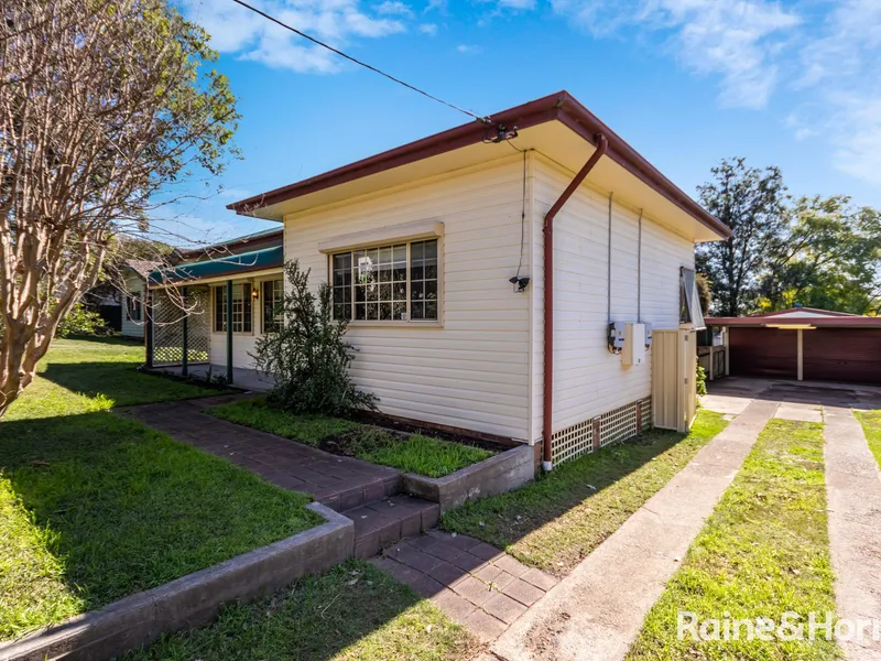 NORTH MUSWELLBROOK COUNRTY COTTAGE