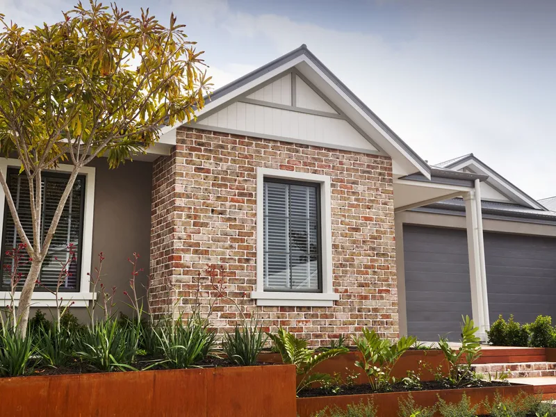 Dale Alcock Display Home For Sale - 5% Lease Back