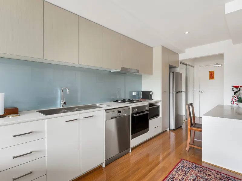 Fully Furnished and in the heart of Northcote
