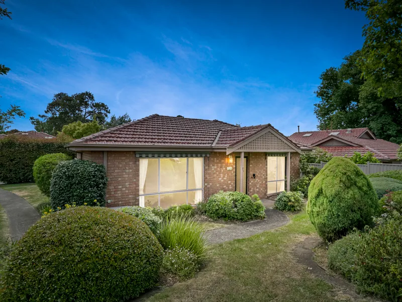 Carefree retirement living in the heart of Berwick!