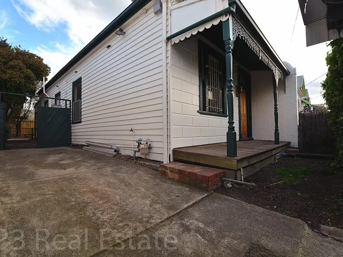 Grand Victorian Period Style Living
