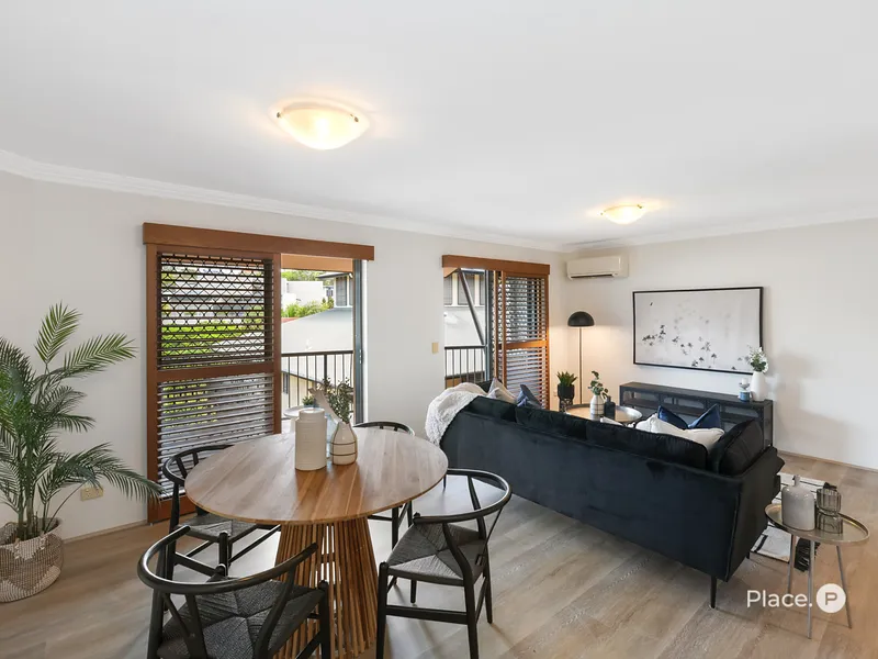 Live in the heart of sought-after Teneriffe