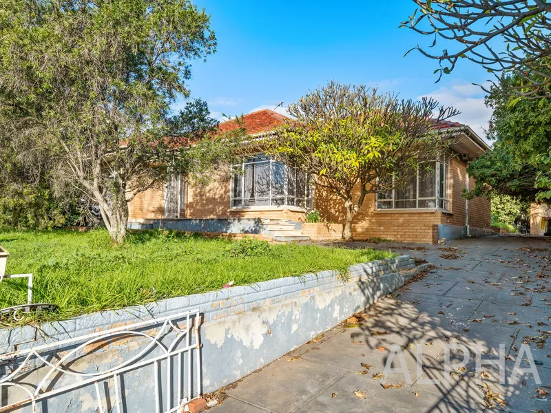 Live in now, restore or subdivide later