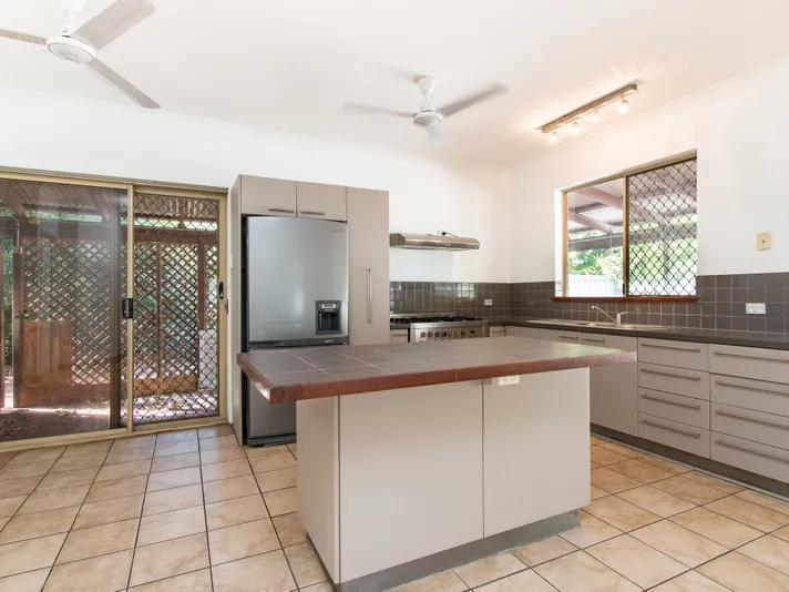 Location & Broome Lifestyle ...