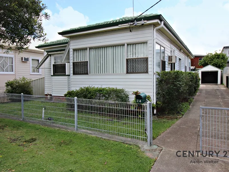 SOUGHT AFTER LOCATION !