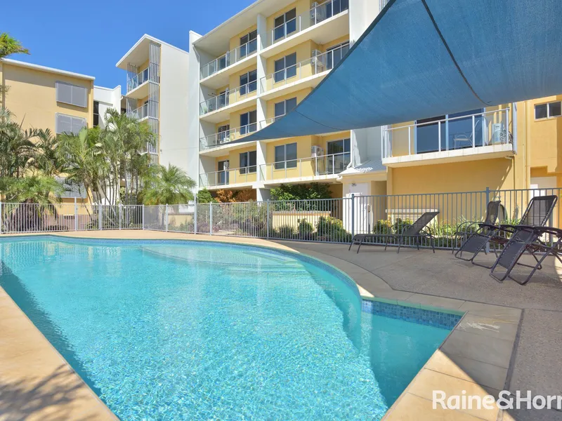 Looking for a Beachside Apartment with a Pool & Views..?