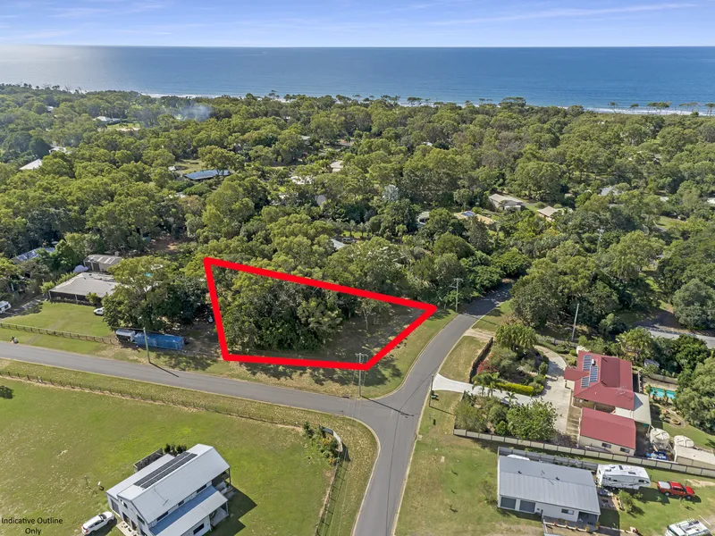 Over 1 Acre - Walk to the Beach!