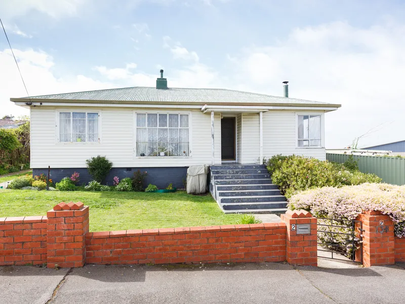 Dual income property with great return!