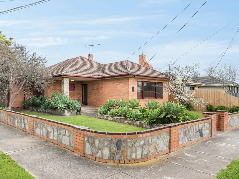 Charm and Convenience in Vibrant Belmont