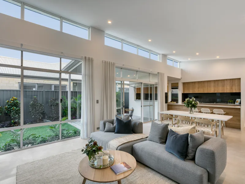 Coastal living only 30 minutes’ drive to Perth city!