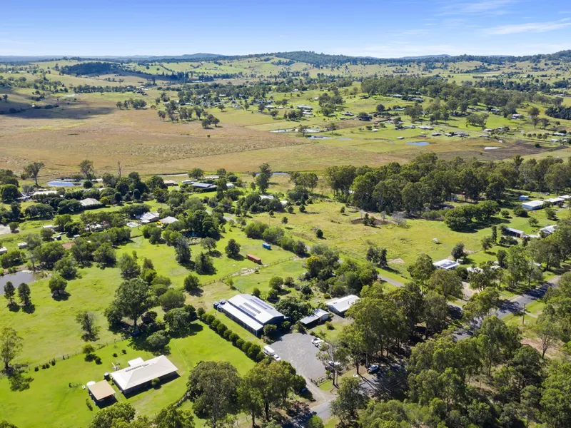 A Unique Acreage Address. Lifestyle or Business or Both