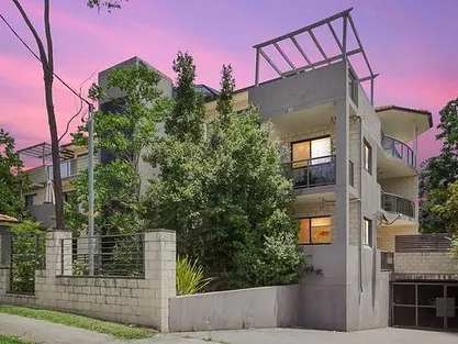 Bathed in natural light and in a highly convenient location.