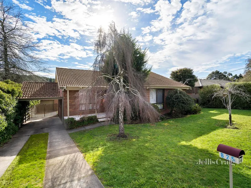 Supreme family home in quality location!