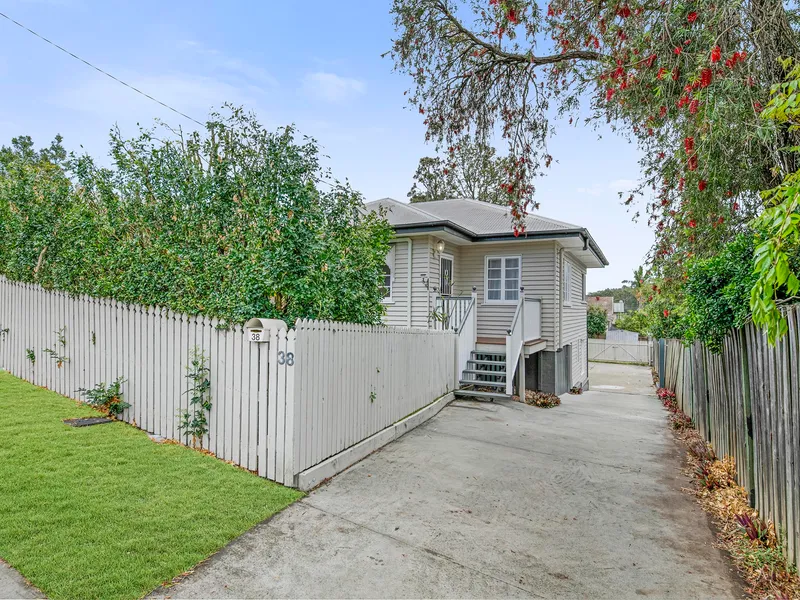 Entry-level renovated three-bedroom home in Seven Hills on 620sqm