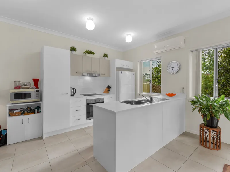 Location! Location! Location!  High Rental return !