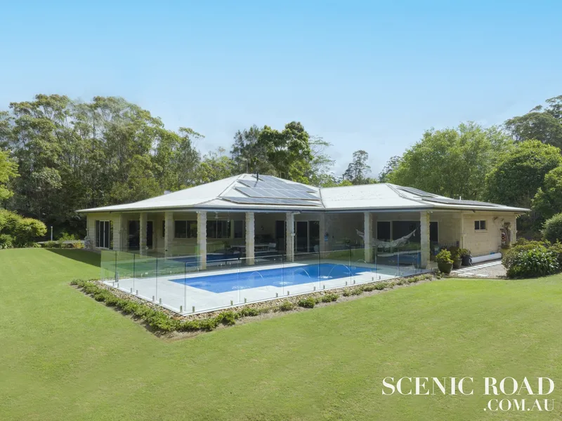 Brookfield ~ Exclusive Country Residence