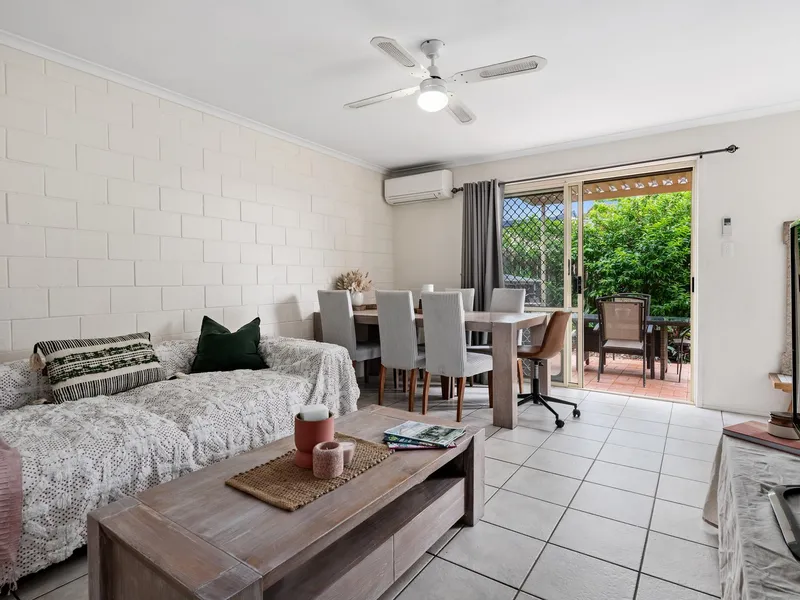 Astute Investor, First Home Owner or Downsizers' Delight!