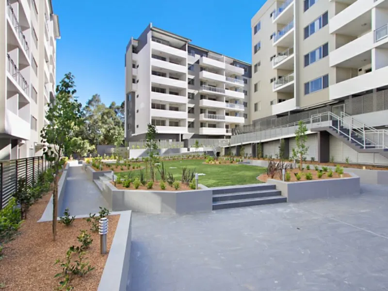 Stunning Two Bedroom Apartment Now Avaliable