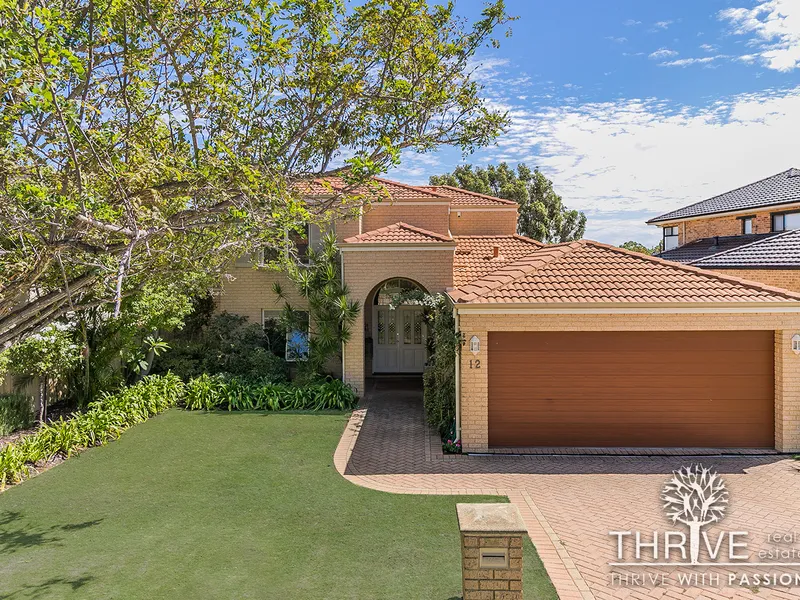 Immaculate Family Home in Leafy Glen Iris Estate!