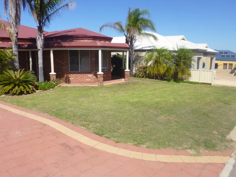 Beautiful Family Home in Wandina