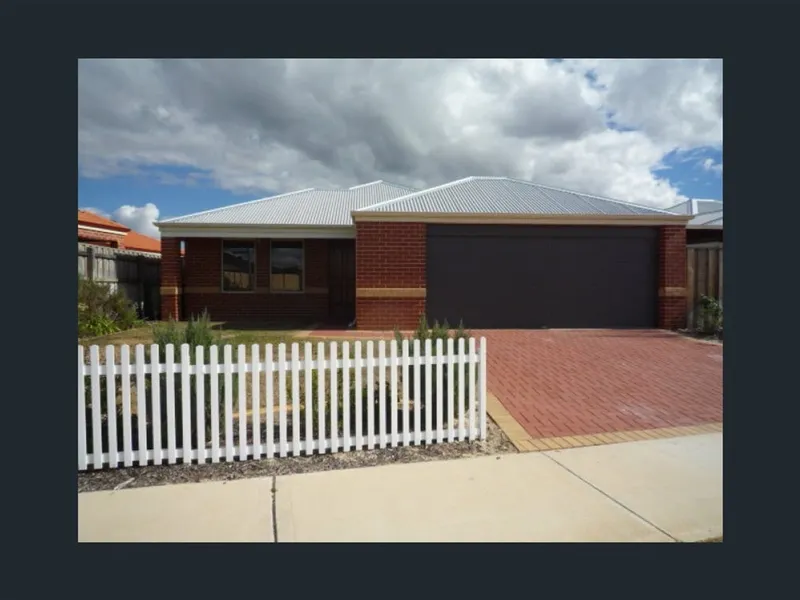 Perfect Location 5 Bedroom Family Home