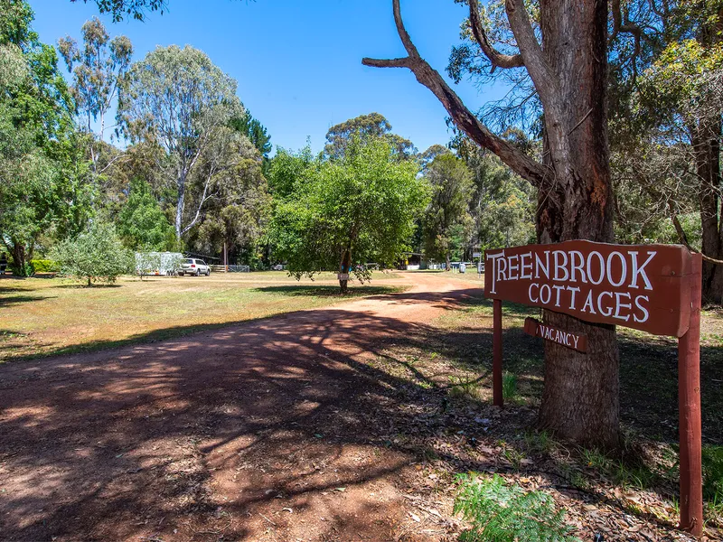 Treenbrook Cottages