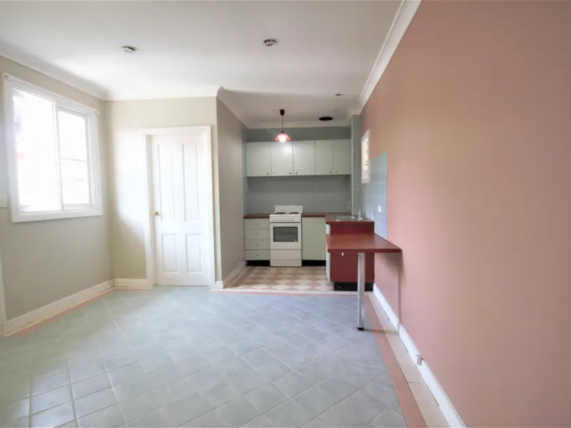 2 Bedroom Garden Flat │2 Weeks Rent Free