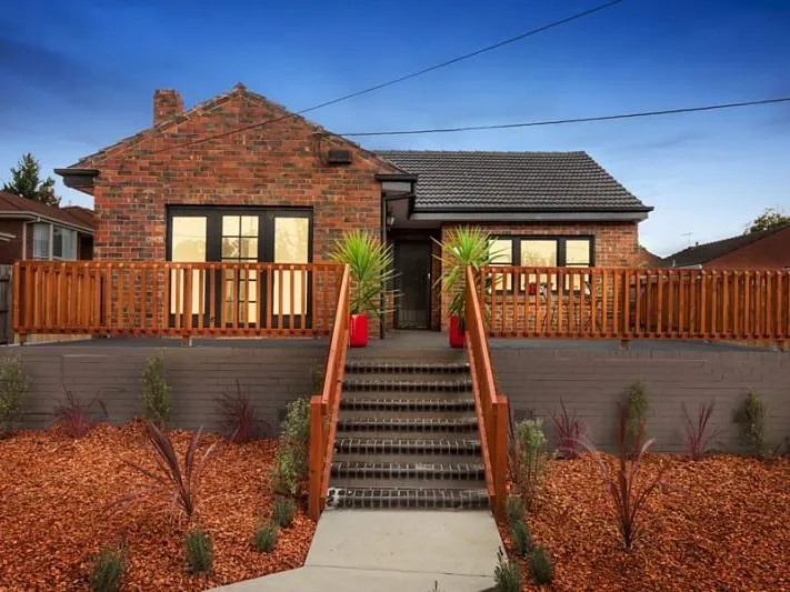 Charming Home Set In Box Hill High zone