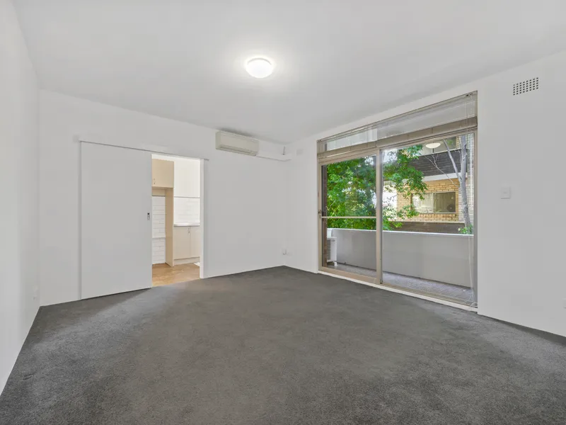 DEPOSIT TAKEN! 2 Bedroom First Floor, Security Building With LUG