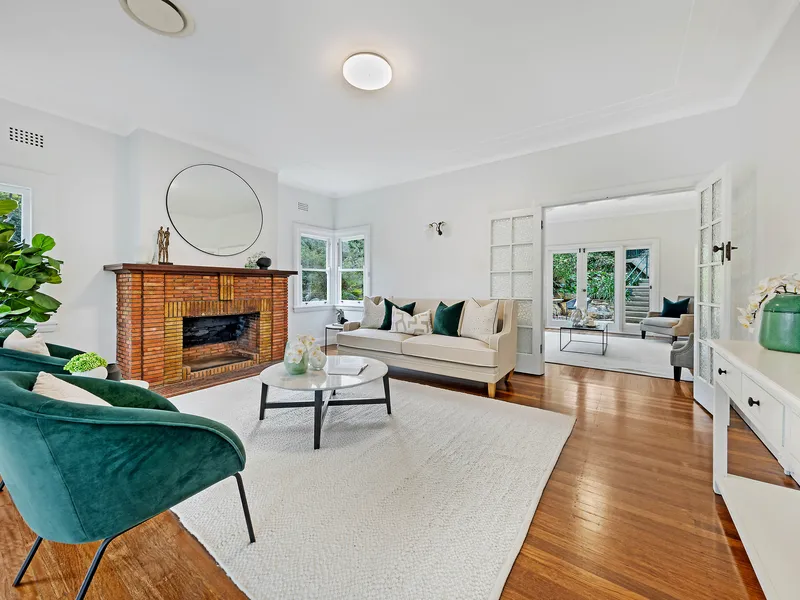 Enormous lifestyle appeal, multi-generational living options