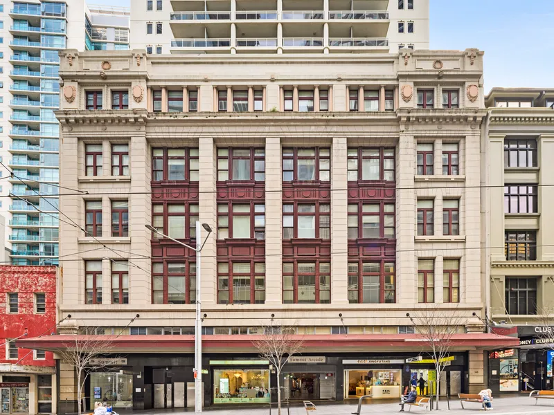 Sydney City's Premier Dual-Unit Apartment: The Ultimate Urban Living Experience !