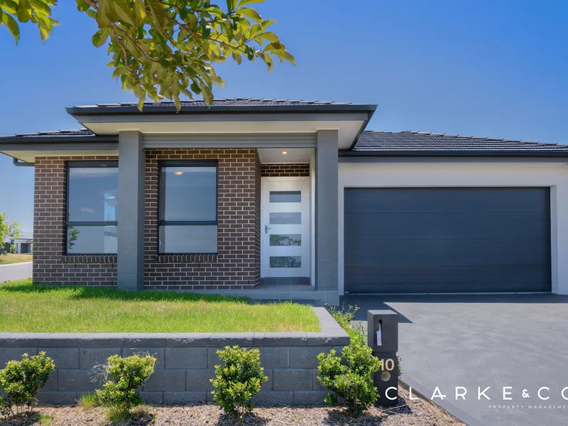 PRIME CHISHOLM LOCATION!