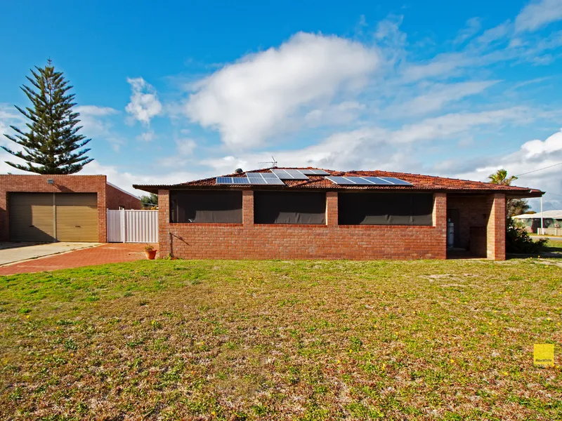Brick & tile 4x2 in Old J Bay!