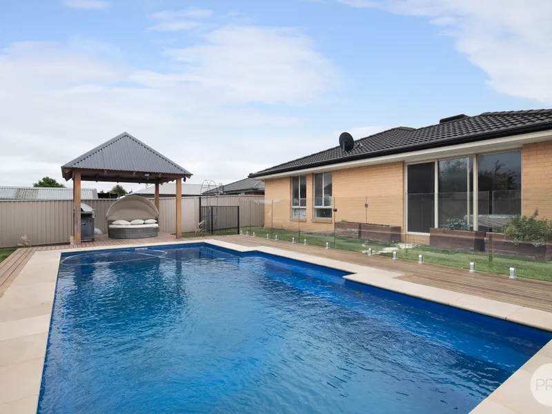 Expansive Lockdown Living In Sought After Alfredton