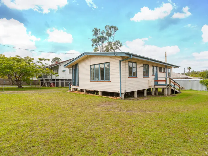 AFFORDABLE INVESTMENT IN A BLOOMING LOCATION!