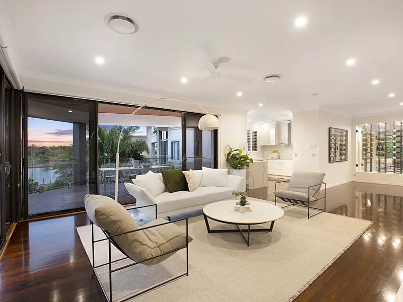 North East Family Home in the Exclusive Lakelands Golf Course Estate