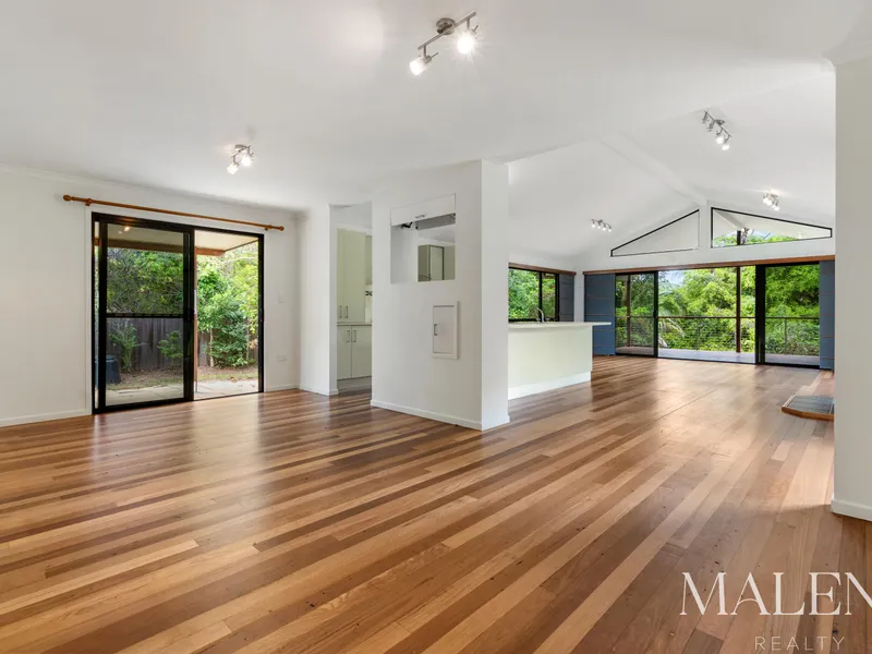 Privacy, Charm, Convenience & Potential!