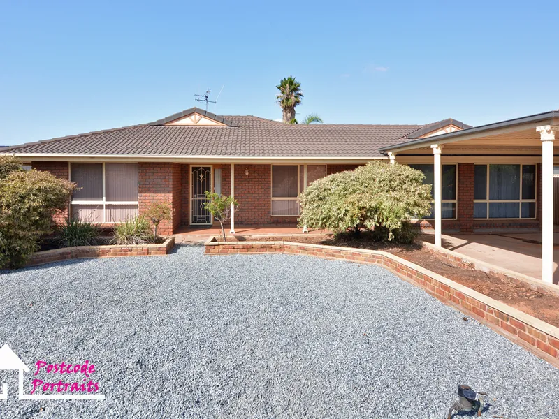 SPACIOUS FAMILY HOME WITH ROOM TO MOVE