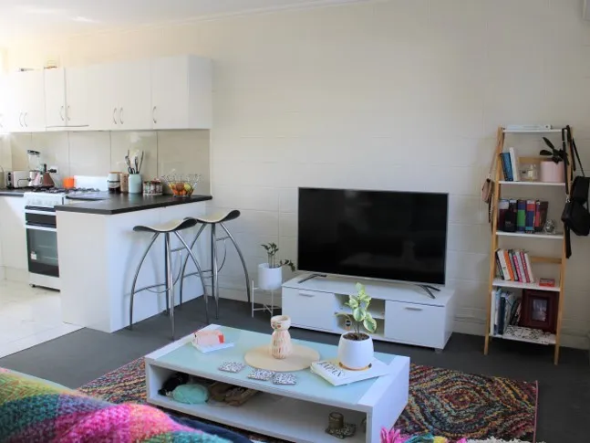 Value-Packed Entry into Chelsea